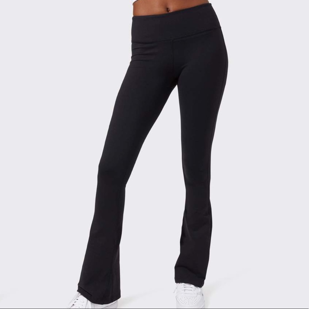 raquel flared leggings